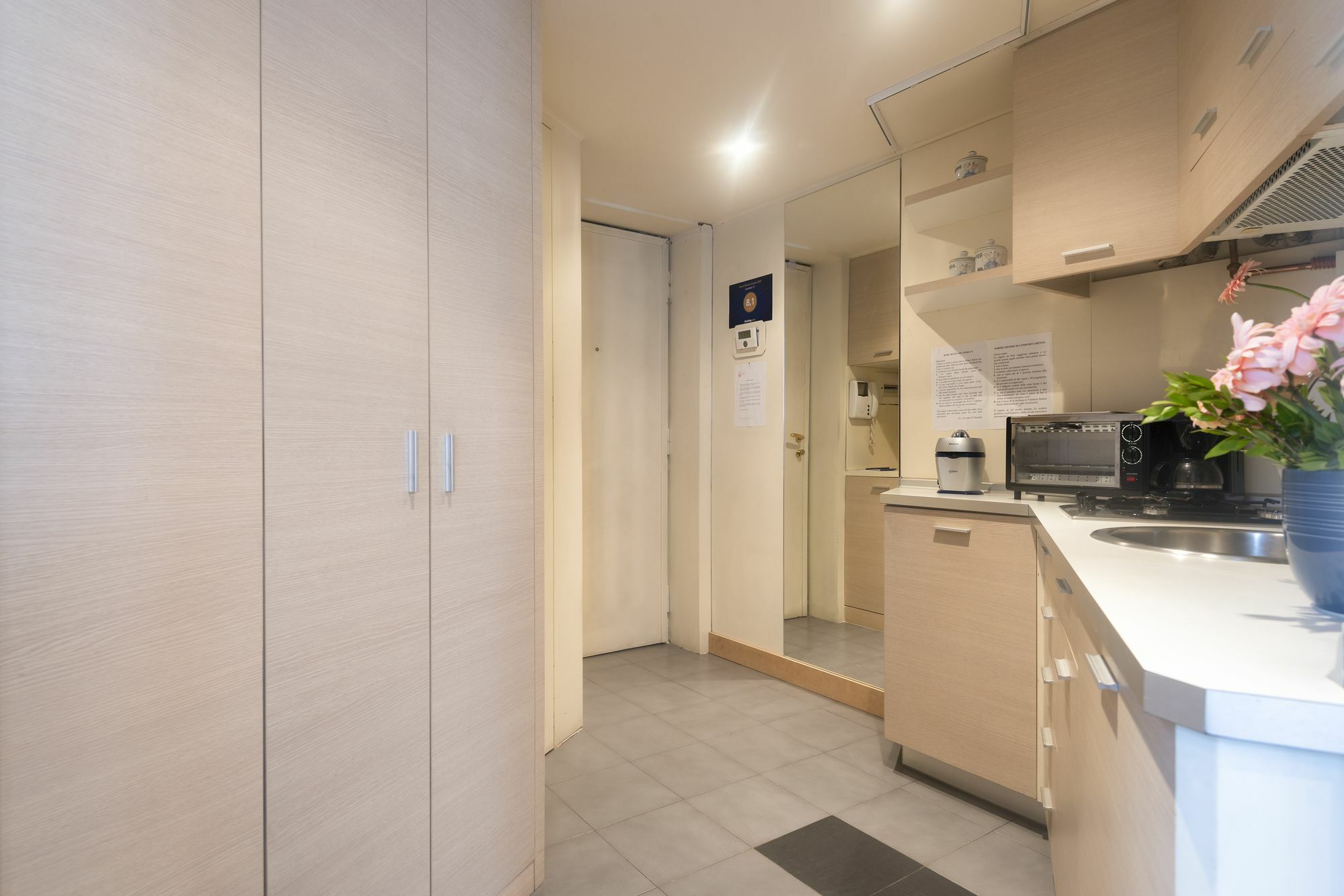 San Babila - Rentclass Albatros Milan Extérieur photo